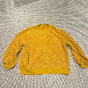 ANTHROPOLOGIE/YELLOW SWEATER/SIZE LARGE